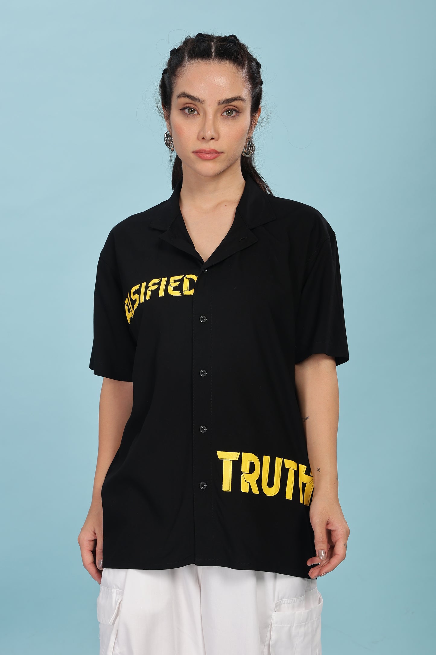 Falsified truth shirt - Black (Slightly Cropped)